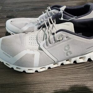 On Cloud - MEN Size 10.5